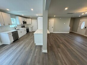 4228 Dalcross Rd in Raleigh, NC - Building Photo - Building Photo