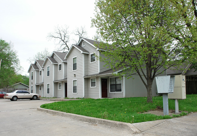 440-444 Florida St in Lawrence, KS - Foto de edificio - Building Photo