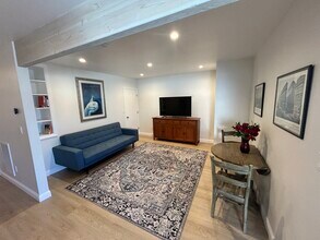 220A Romain St, Unit 220A in San Francisco, CA - Building Photo - Building Photo