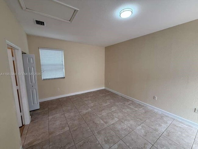 16735 SW 95th St in Miami, FL - Building Photo - Building Photo