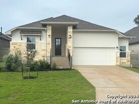 580 Tobacco Pass in Canyon Lake, TX - Building Photo