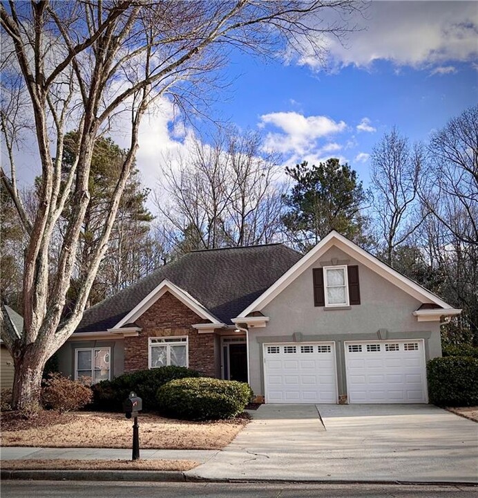 260 Graystone Way in Alpharetta, GA - Building Photo