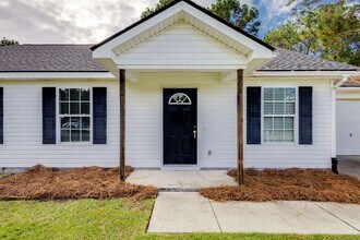 308 Barrister Cir in Guyton, GA - Building Photo - Building Photo