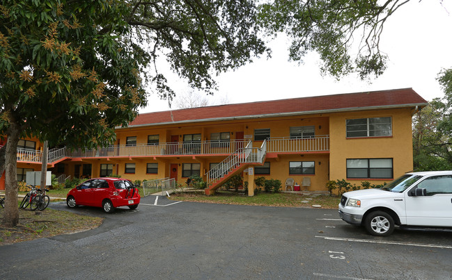 Evergreen Avenue Apartments in Clearwater, FL - Building Photo - Building Photo