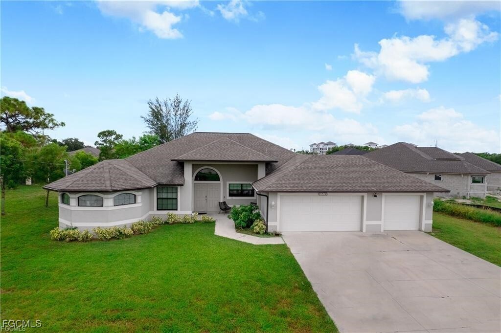 1712 SW 13th St in Cape Coral, FL - Building Photo