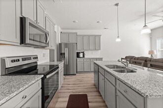 11640 Mendenhall Ct in Hampton, GA - Building Photo - Building Photo