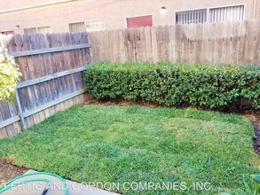 344 S Arroyo Dr in San Gabriel, CA - Building Photo - Building Photo