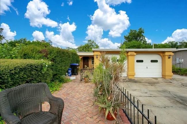 property at 4526 Sheldrake Dr