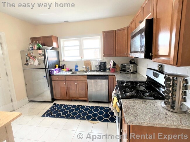 24 Willard Ave in Medford, MA - Building Photo - Building Photo