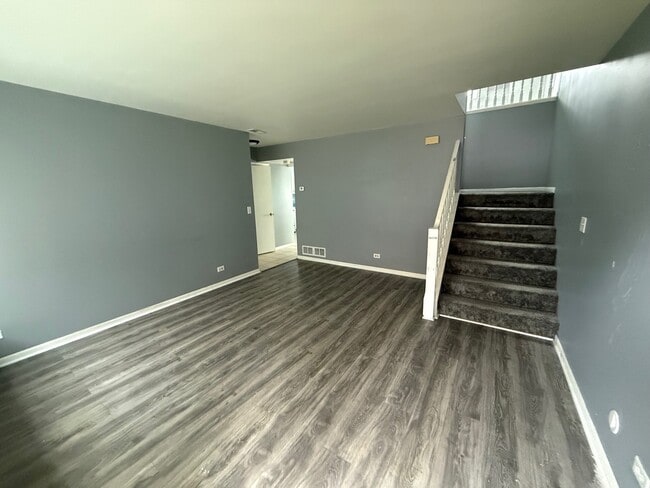 34114 N White Oak Ln in Gurnee, IL - Building Photo - Building Photo