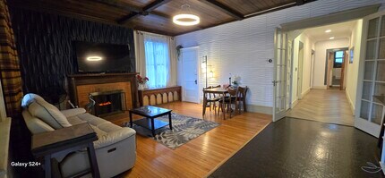 1718 Capouse Ave, Unit 102 in Scranton, PA - Foto de edificio - Building Photo