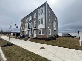 2635 Lohan Way in Hoffman Estates, IL - Building Photo