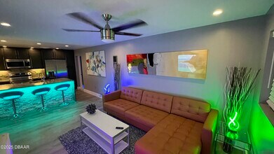 236 N Keech St in Daytona Beach, FL - Building Photo - Building Photo