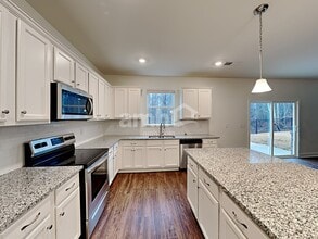 1310 Ashlyn Ct in Lawrenceville, GA - Building Photo - Building Photo