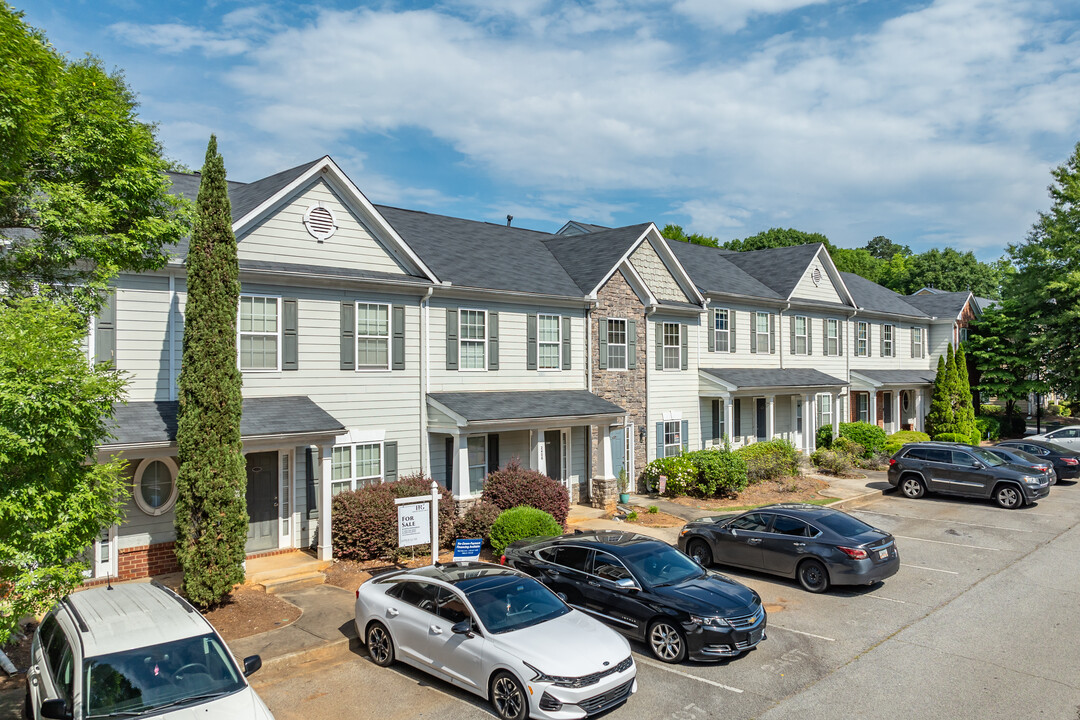 The Park at Browns Mill in Atlanta, GA - Building Photo