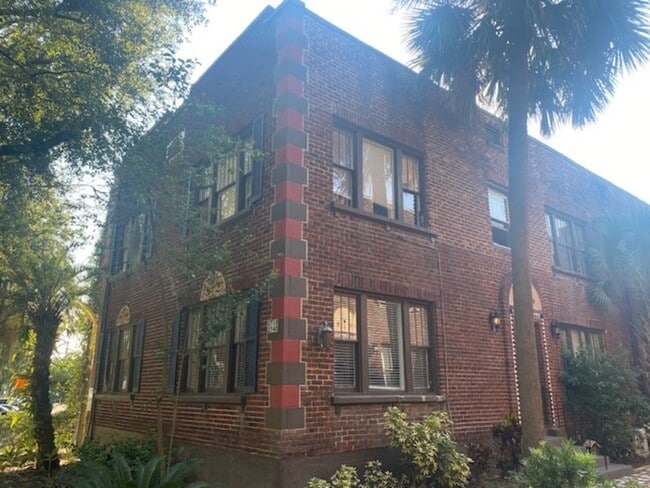 property at 2738 Riverside Ave