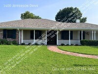 1400 Jefferson Dr photo'