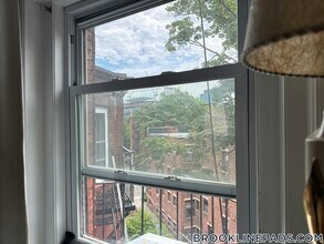 1063 Beacon St in Brookline, MA - Building Photo - Building Photo