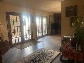 220 W Hillmont Rd in Odessa, TX - Building Photo - Building Photo