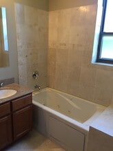 4041 S CALUMET Ave in Chicago, IL - Building Photo - Building Photo