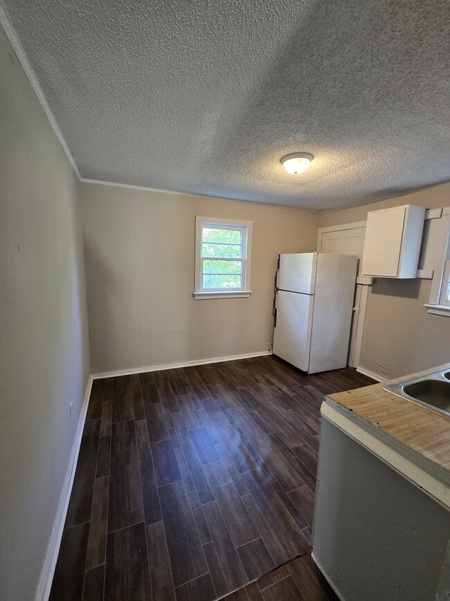 855 Bowie St in Greenwood, SC - Building Photo - Building Photo