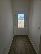 2330 Hobkirk Loop in Okahumpka, FL - Foto de edificio - Building Photo