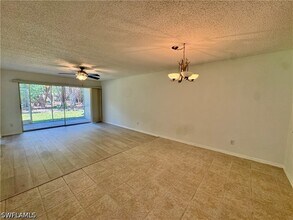661 Squire Cir in Naples, FL - Building Photo - Building Photo