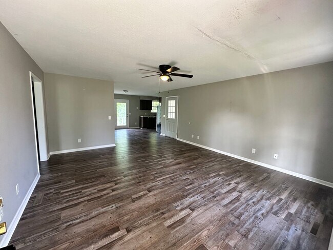 1009 Northwood Dr-Unit -A in Murray, KY - Building Photo - Building Photo