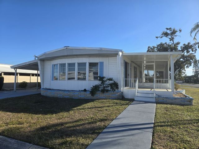410 50th Ave Dr W in Bradenton, FL - Building Photo