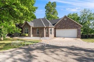 2505 SW 8th St in Bentonville, AR - Building Photo - Building Photo