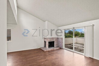 2837 55th Ave in Oakland, CA - Building Photo - Building Photo