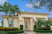 10305 SW Ambrose Way in Port St. Lucie, FL - Foto de edificio - Building Photo