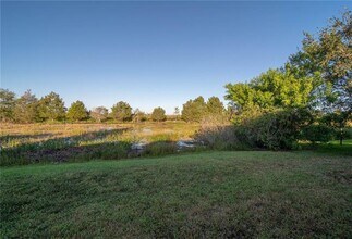 1945 Sirius Ln in Weston, FL - Building Photo - Building Photo