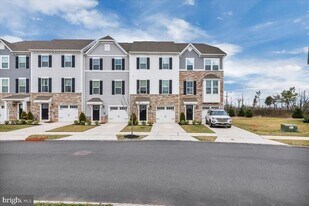 83 Kohlmyer Dr in Pennsauken, NJ - Building Photo