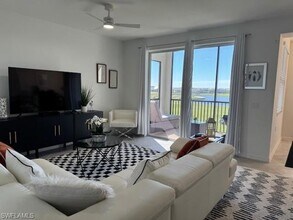 5715 Double Eagle Cir in Ave Maria, FL - Foto de edificio - Building Photo