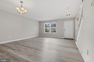 3365 Cheverly Ct in Abingdon, MD - Foto de edificio - Building Photo