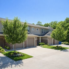 Chapel Ridge Townhomes in Lee's Summit, MO - Building Photo - Building Photo