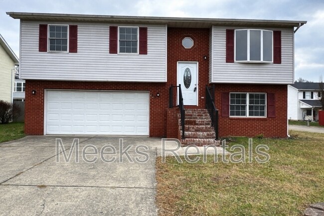 property at 22 Countryview Est