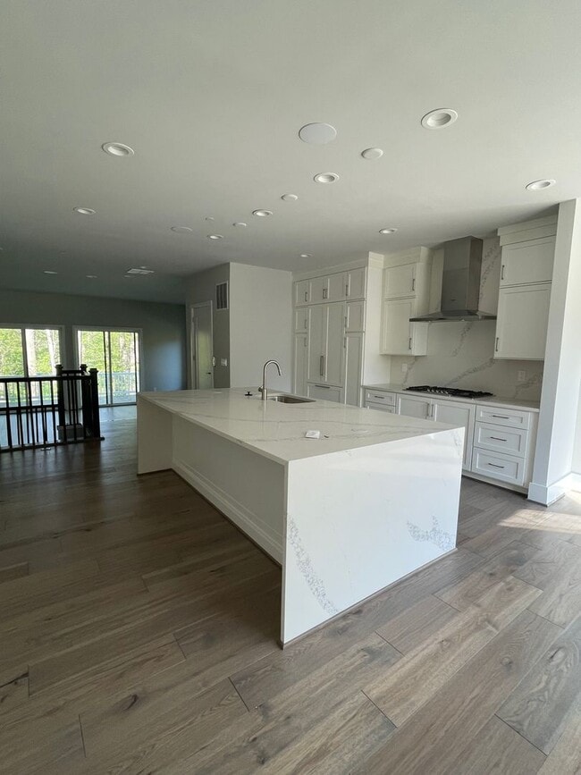 3705 Glenmoor Reserve Ln in Chevy Chase, MD - Building Photo - Building Photo