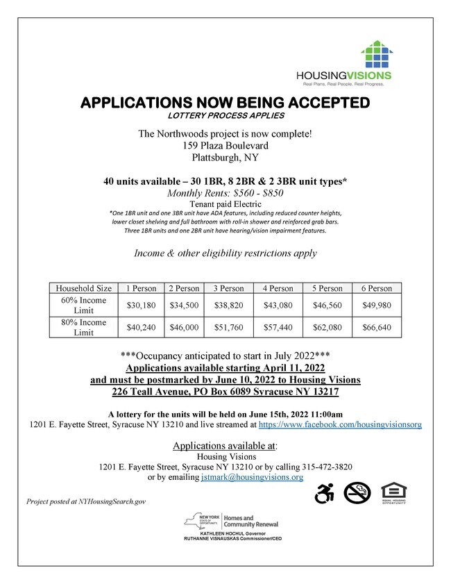 159 Plaza Blvd in Plattsburgh, NY - Foto de edificio - Building Photo