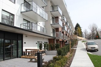 Maple View Heights Apartments in Mission, BC - Foto de edificio - Building Photo