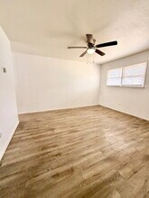 529 42nd St in Lubbock, TX - Building Photo - Building Photo