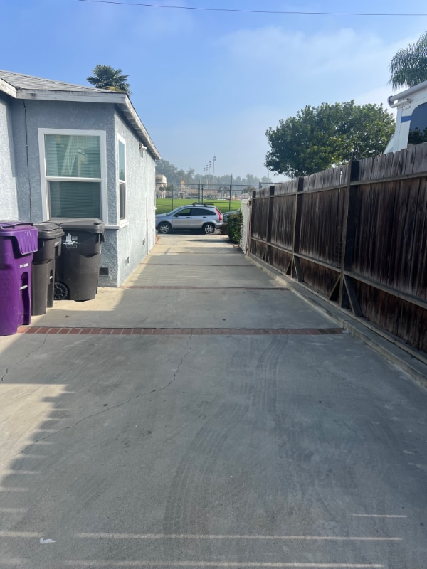 767 Bennett Ave in Long Beach, CA - Foto de edificio - Building Photo