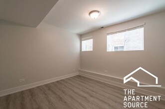 5021 N Ashland Ave in Chicago, IL - Building Photo - Building Photo