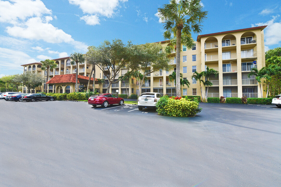 950 Ponce De Leon Rd in Boca Raton, FL - Building Photo