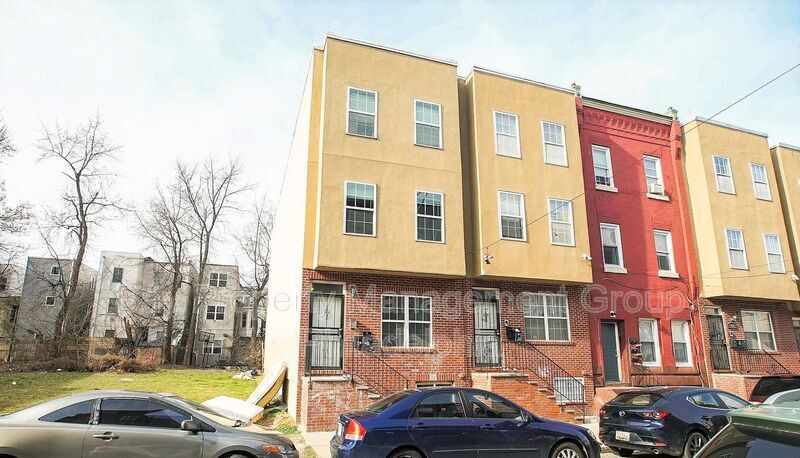 1950 N 18th St Photo