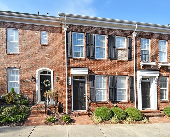 8643 Beaver Creek Dr in Charlotte, NC - Building Photo - Building Photo