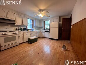 23 Sargent St, Unit 1 in Cambridge, MA - Building Photo - Building Photo
