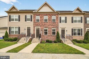 22739 Tate St in Clarksburg, MD - Building Photo