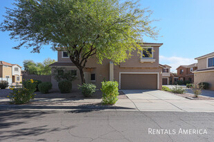 21865 N 40th Pl in Phoenix, AZ - Foto de edificio - Building Photo